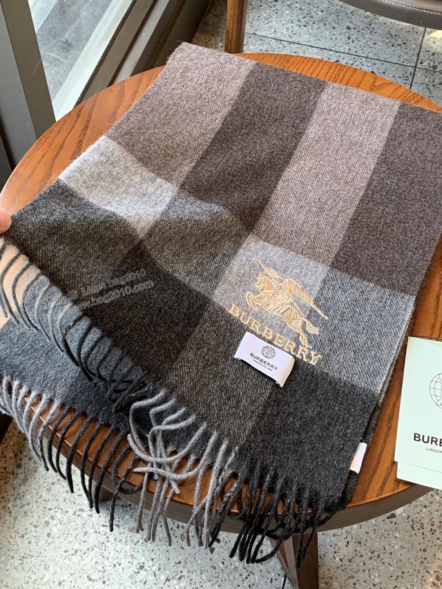 Burberry最新男士雙色純羊絨圍巾 巴寶莉2021新款男士羊絨圍巾  mmj1560